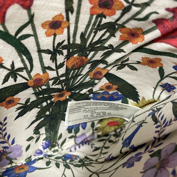 NWT๐๐๐GUCCI BEAUTY ZIP POUCH PURPLE GWP๐๐๐๐ - Picture 4 of 7